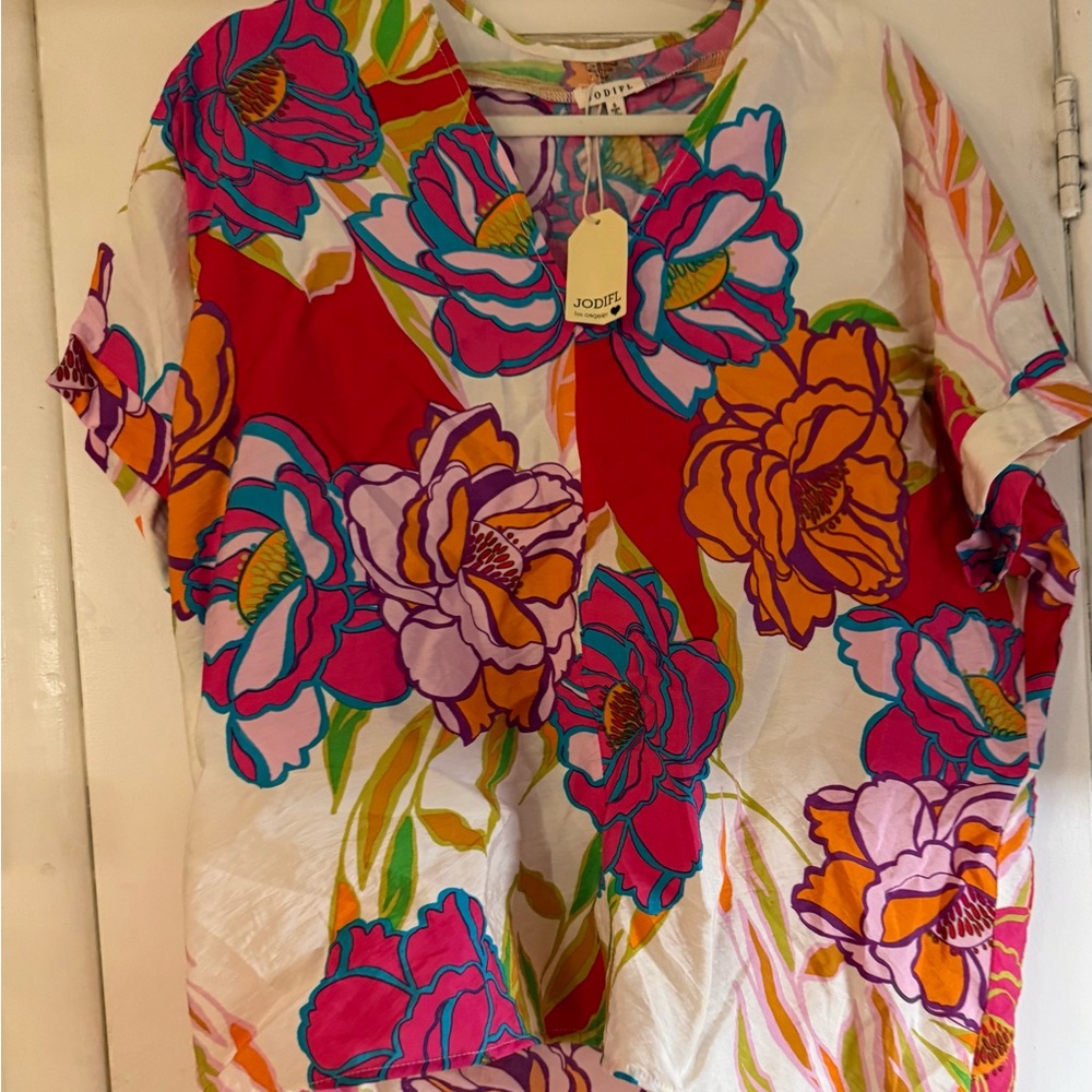 JODIFL Colorful Floral Blouse